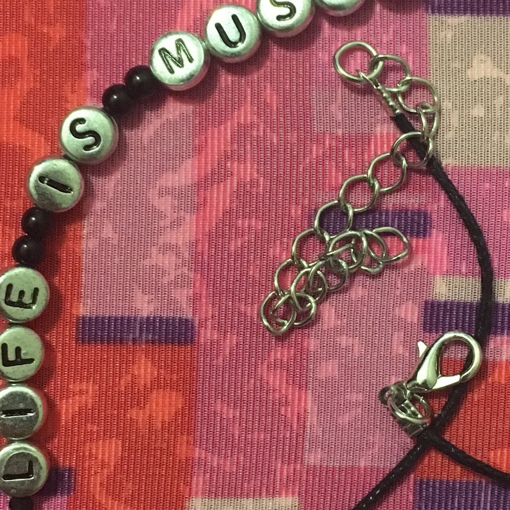 New without tags! Hot Topic Black Choker